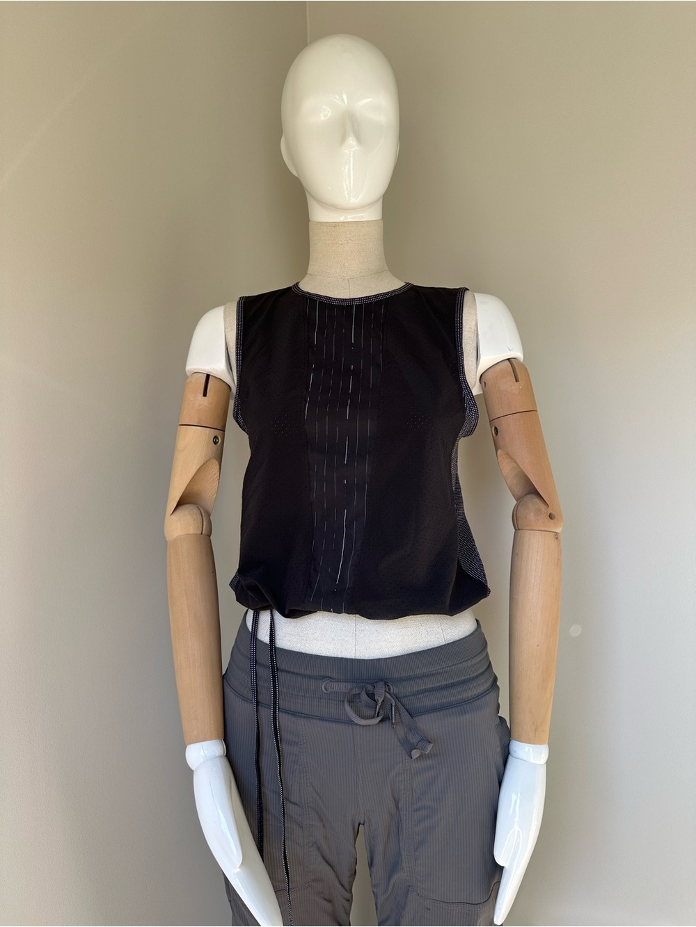 The north face tank top size XS